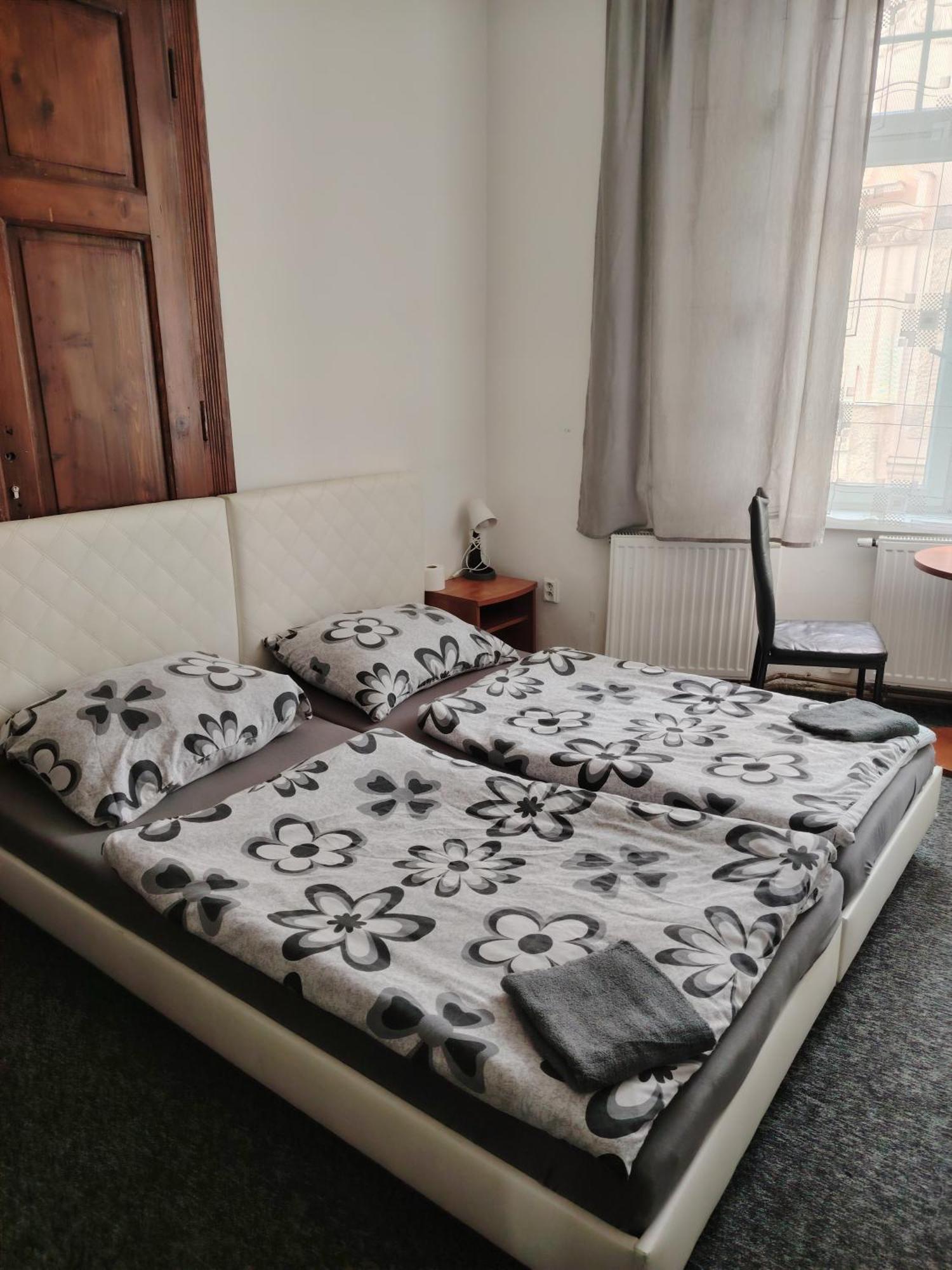 Centrum Ostrava - Rooms ภายนอก รูปภาพ